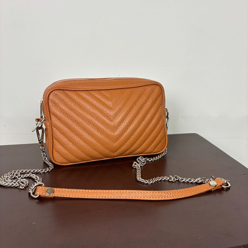 Isabella Rhea Leather Brown Chevron Crossbody Clutch Bag Chain Link Strap Detach